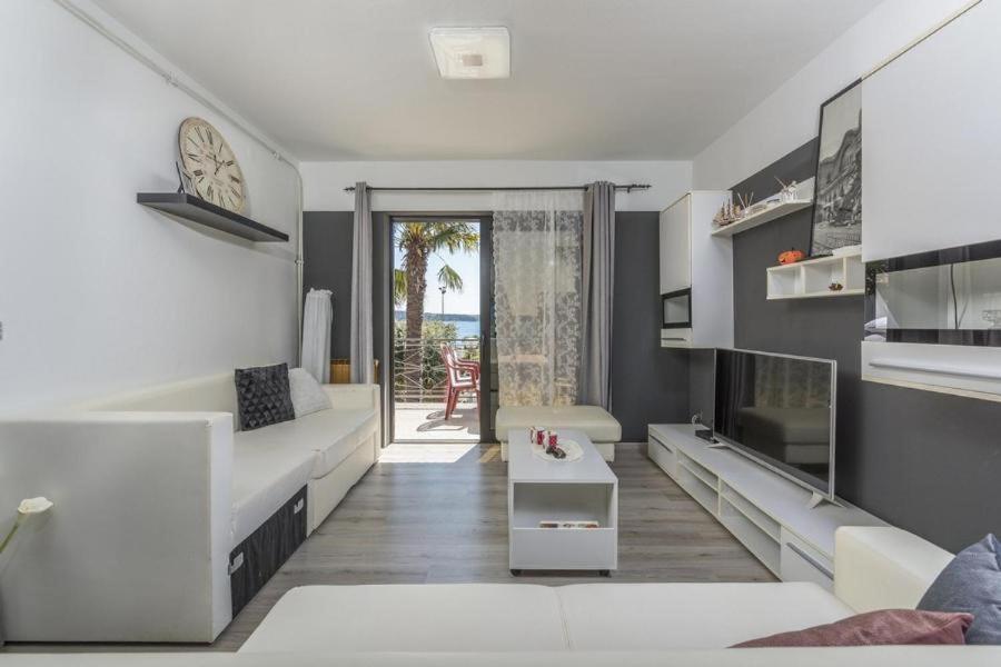 Apartment Zak Novigrad Istria Extérieur photo