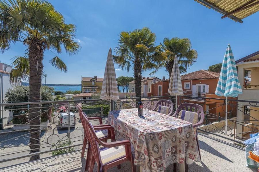 Apartment Zak Novigrad Istria Extérieur photo