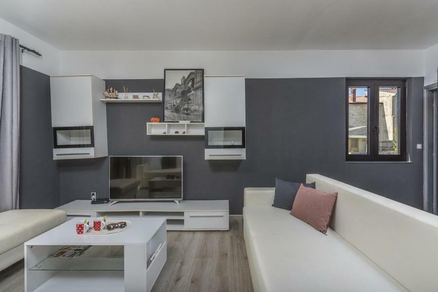 Apartment Zak Novigrad Istria Extérieur photo